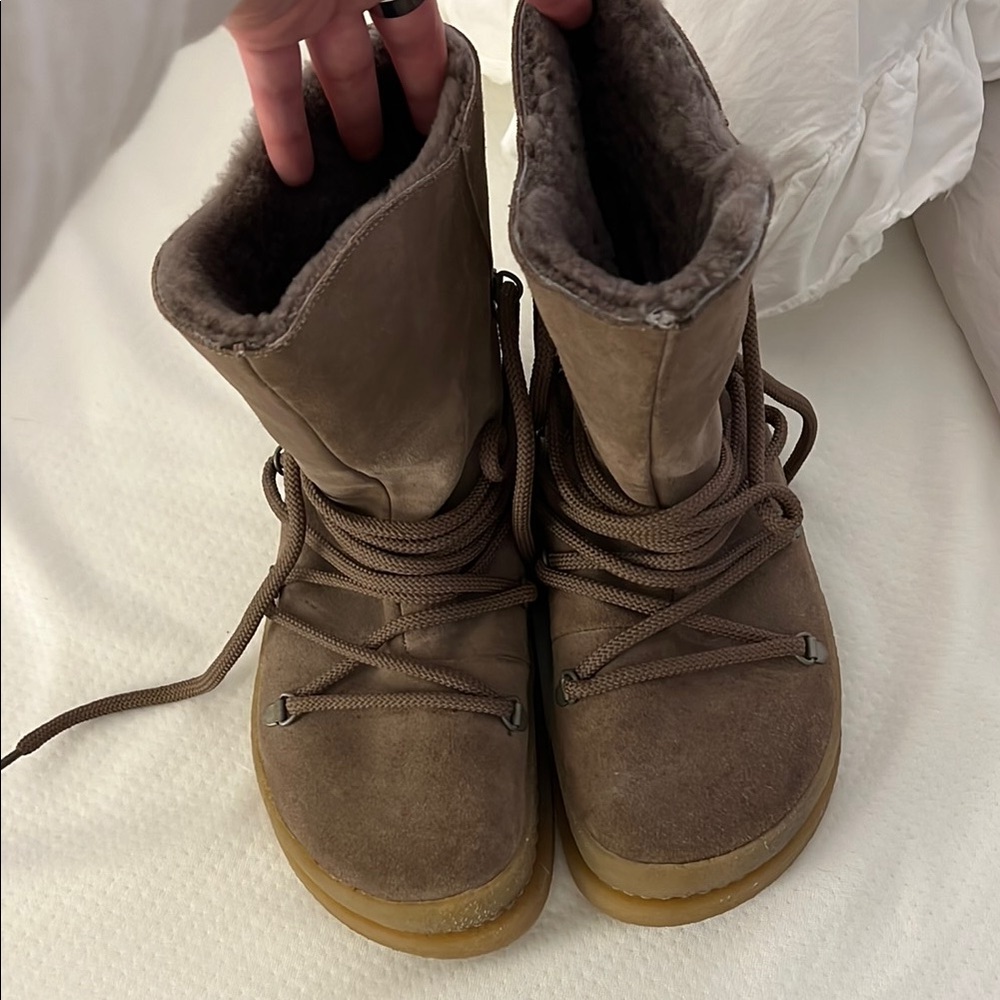 Birkenstock Masi Suede Boots